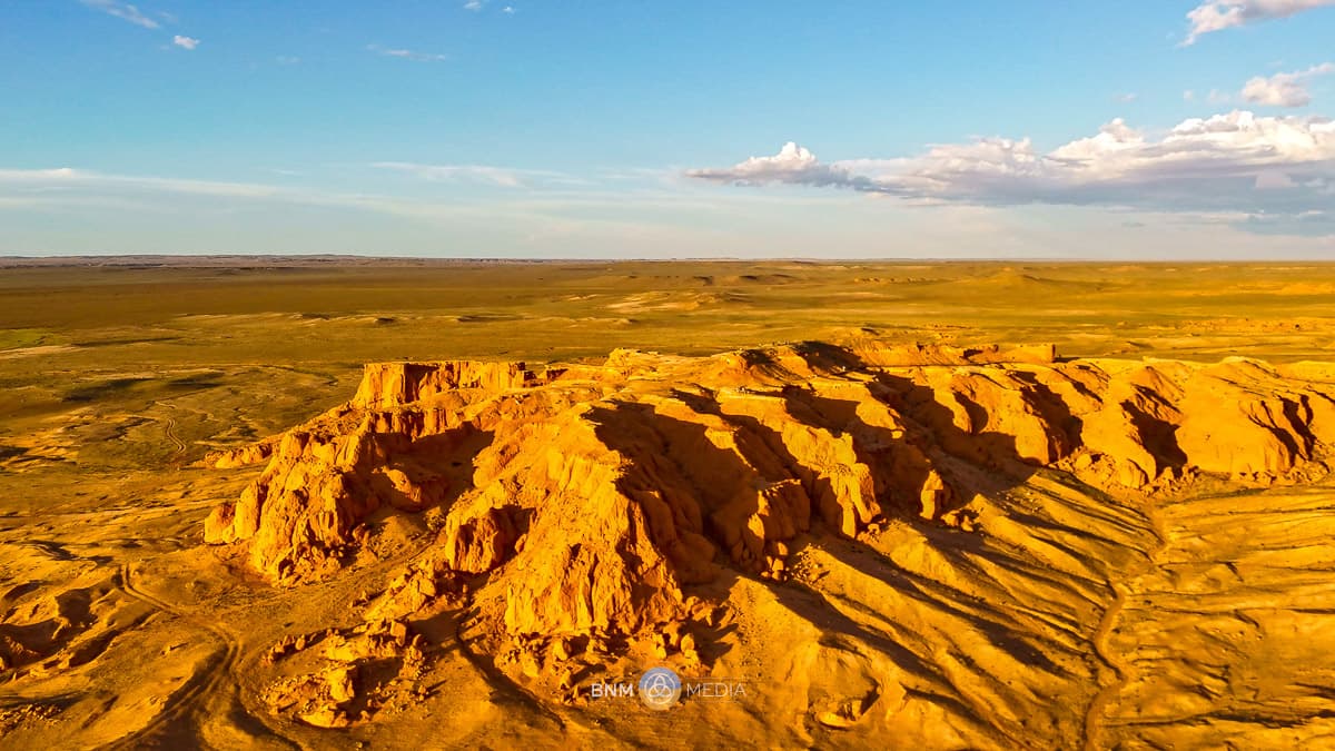 Flamming Cliffs 10