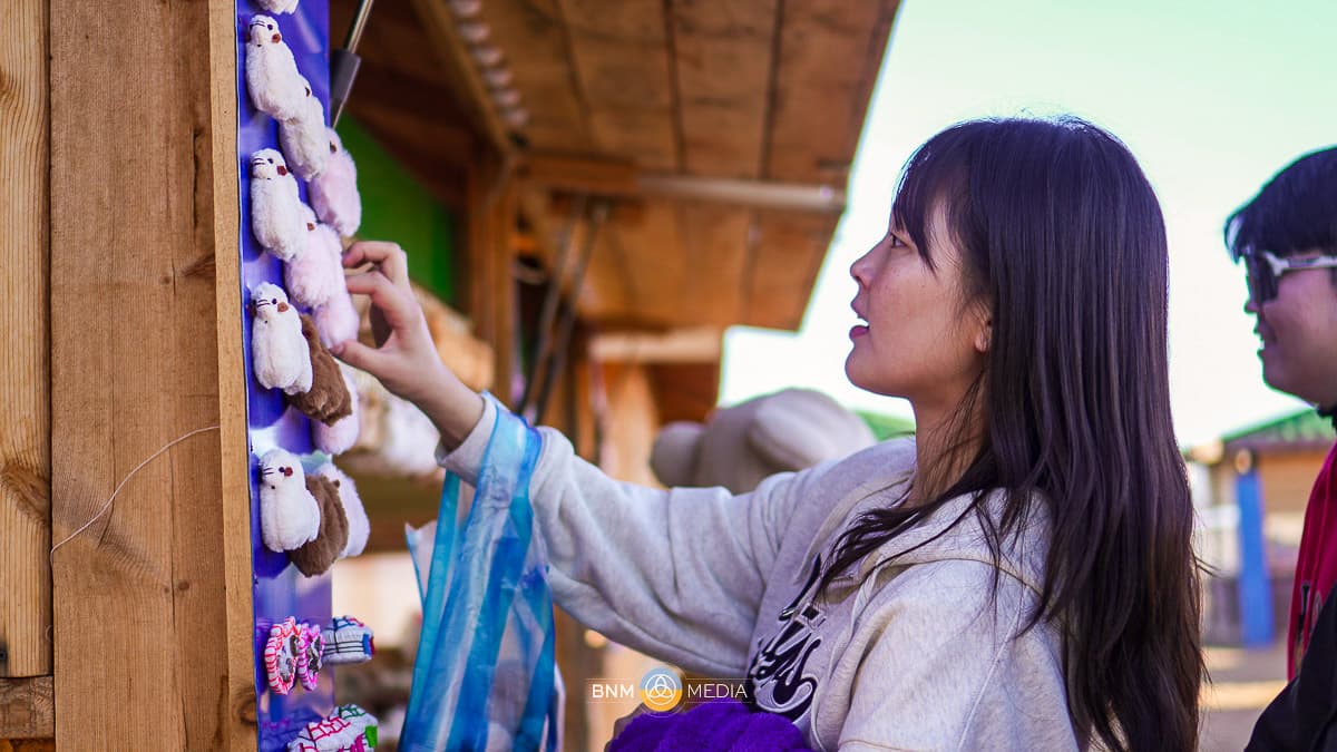 Souvenir Shop 1